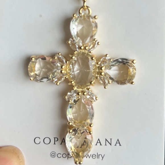Copacabana Gold and Diamond Cross Necklace - Picture 4 of 8